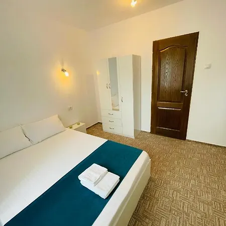 Casa Stefan Homestay *